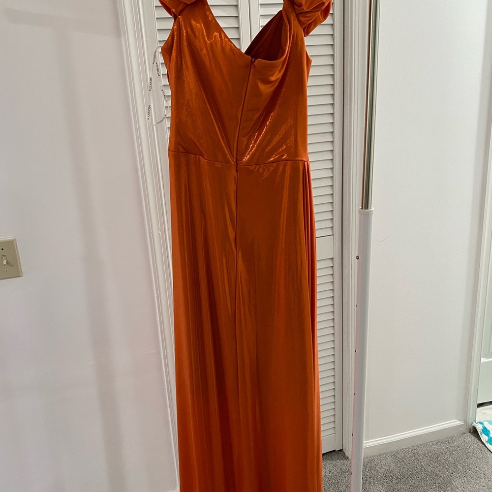 Off shoulders . Elegant Orange Evening Gown NWT Turkish brand - Picture 4 of 11